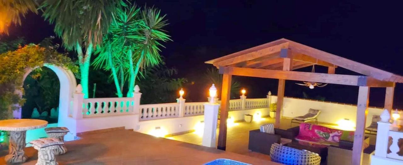 Villa Med Panoramautsikt Med Privat Pool I Calpe, Costa Blanca, Spanien